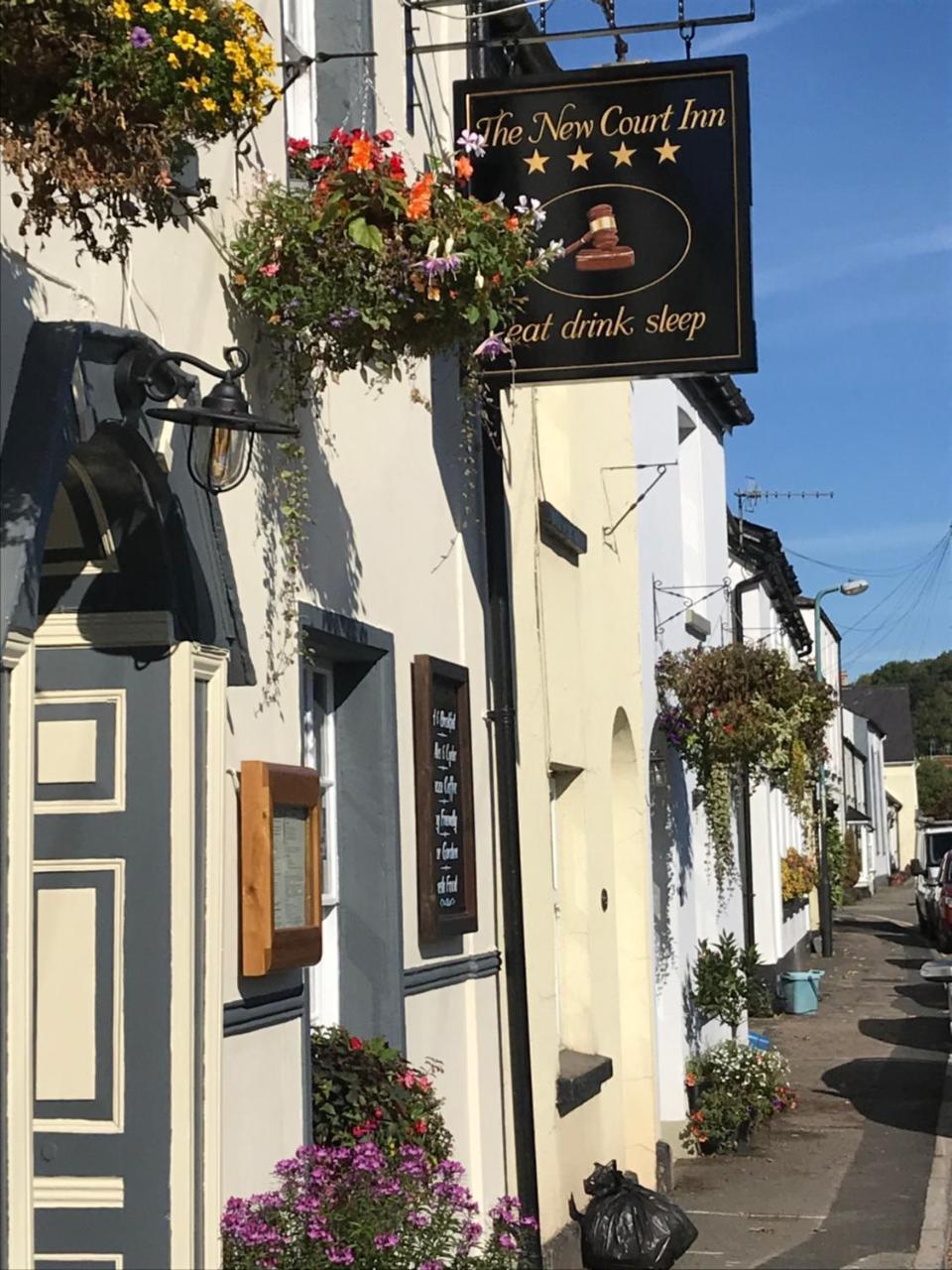 The New Court Inn Usk Exterior foto